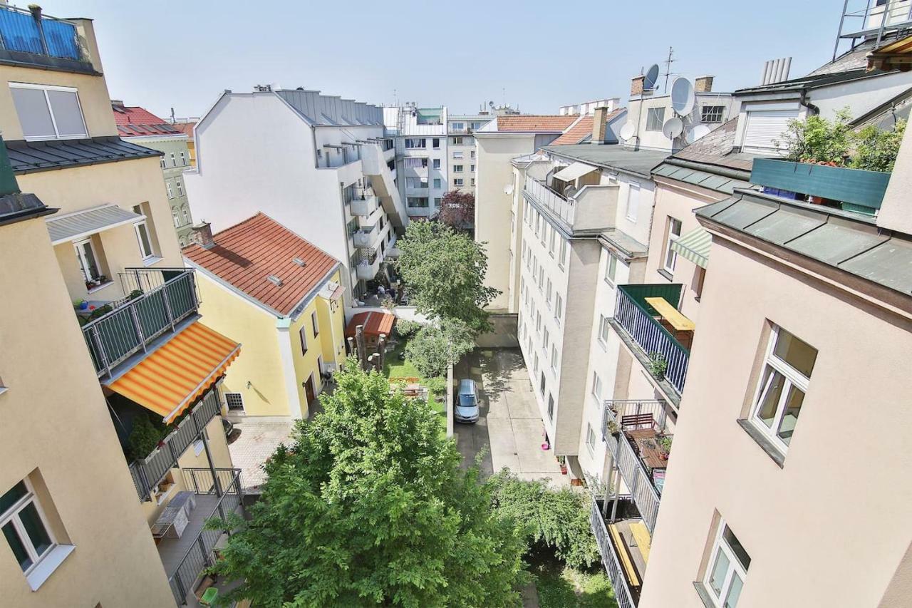 Yeshello Central Station Studio Βιέννη Εξωτερικό φωτογραφία